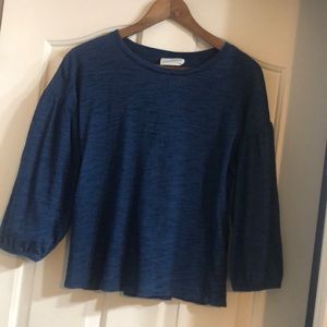 Universal Thread Women’s Blue Top Size XS